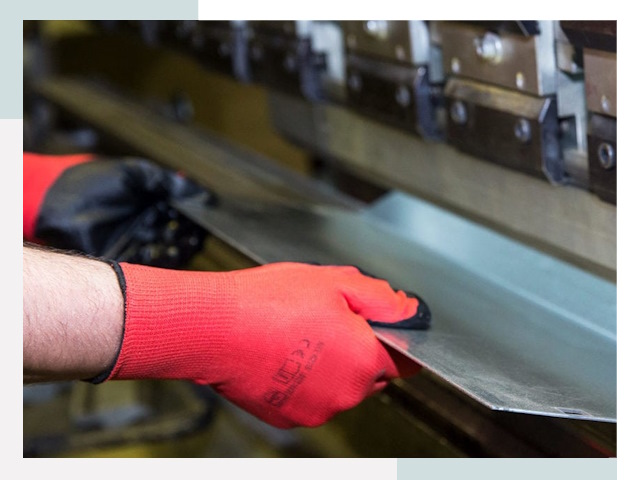 Гибка металла в Отрадный от 652 руб. - Надёжно и быстро